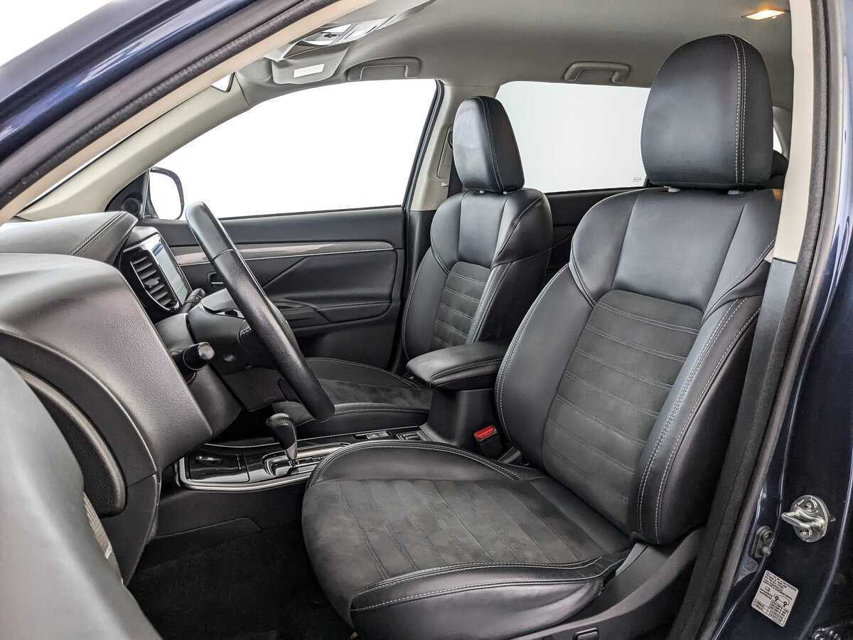 Купить Mitsubishi Outlander с пробегом. Фото: #15