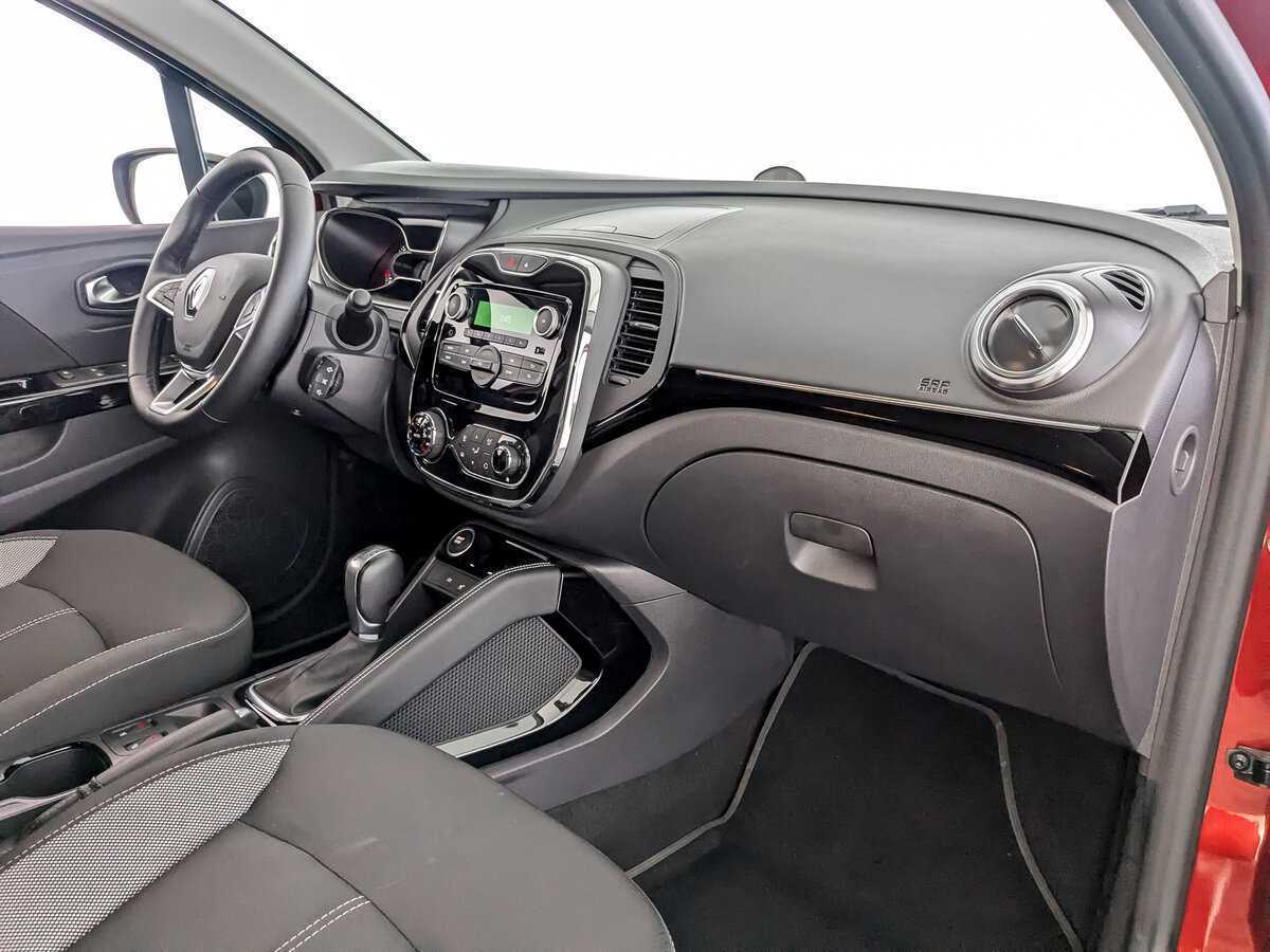 Купить Renault Kaptur с пробегом. Фото: #8