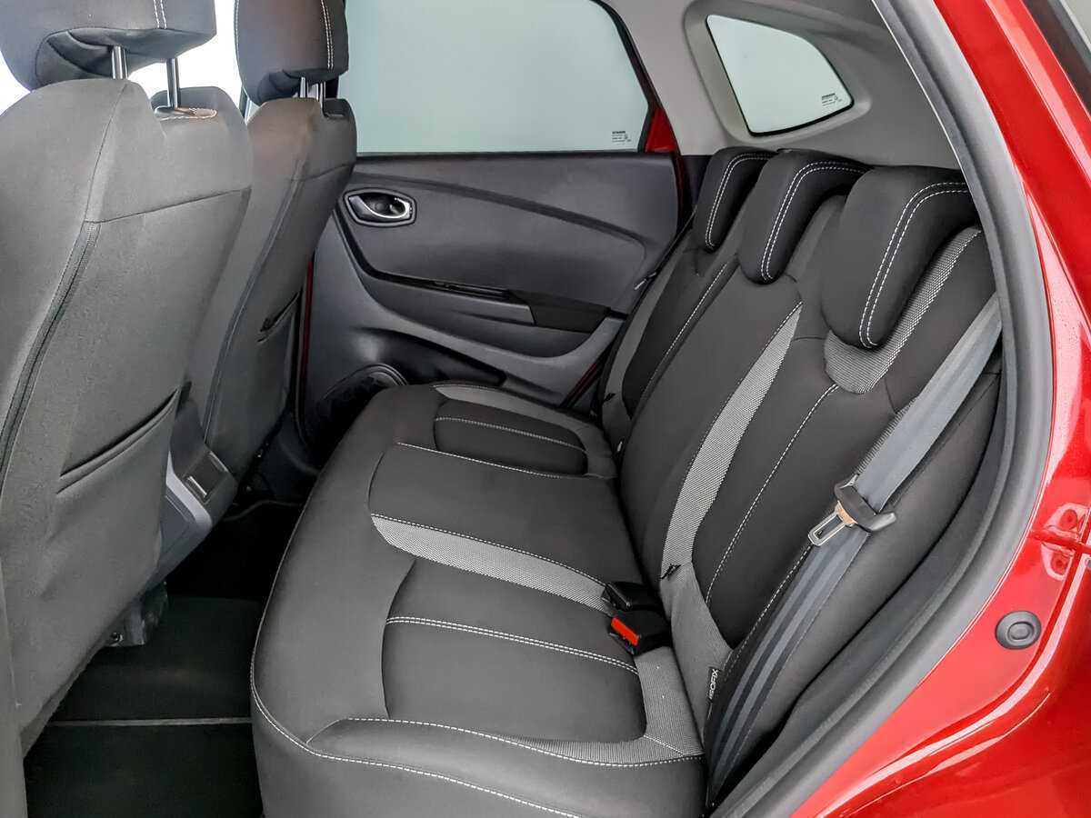 Купить Renault Kaptur с пробегом. Фото: #9