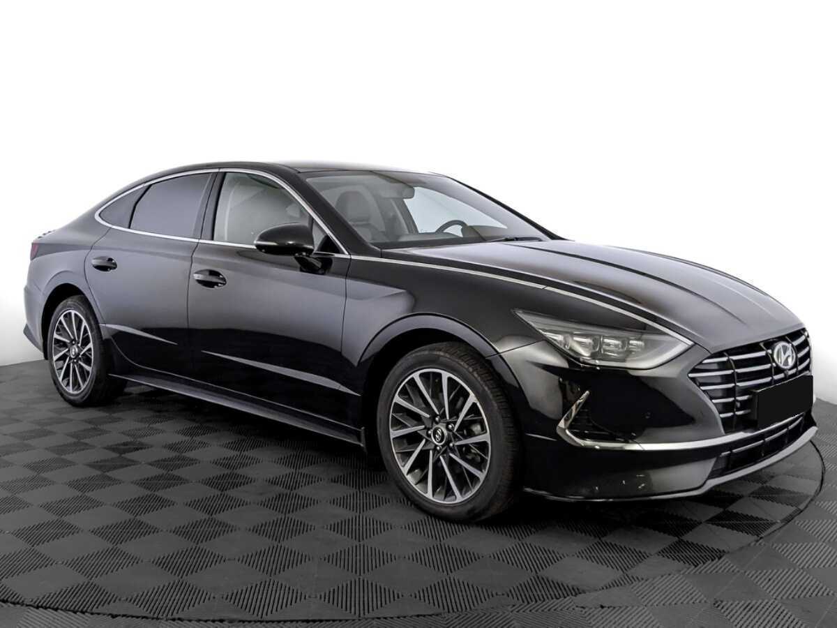 Купить Hyundai Sonata с пробегом. Фото: #2