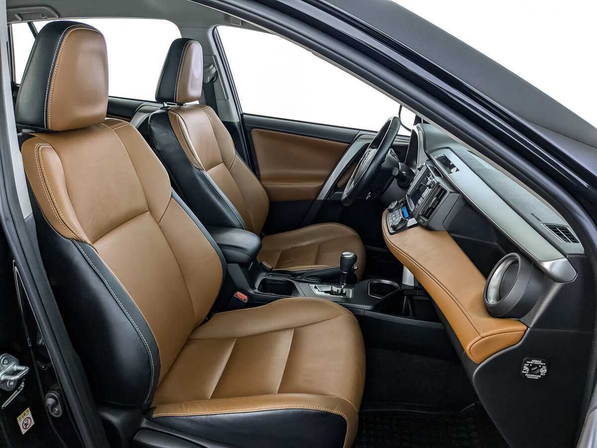 Купить Toyota RAV4 с пробегом. Фото: #19