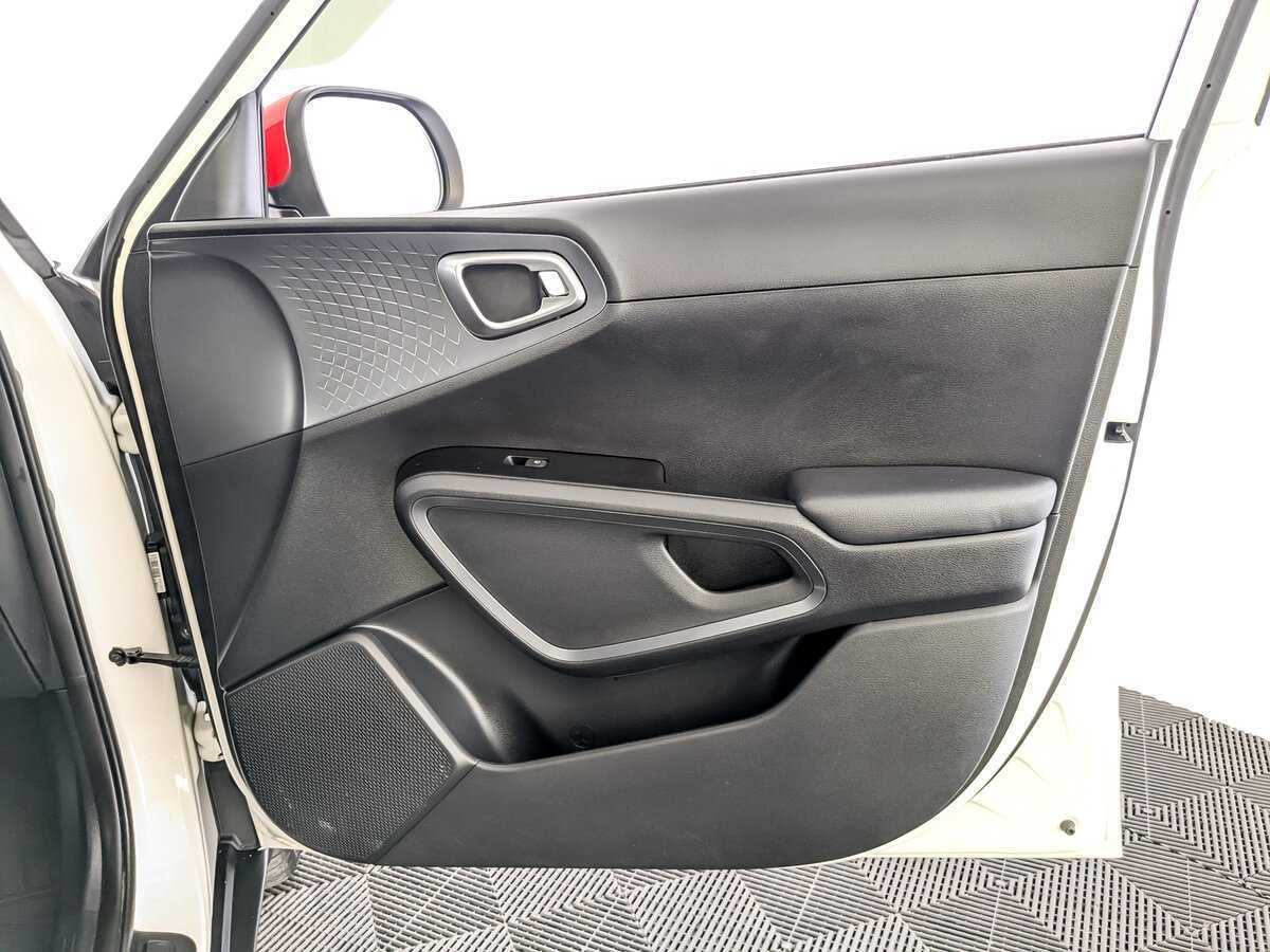 Купить Kia Soul с пробегом. Фото: #19