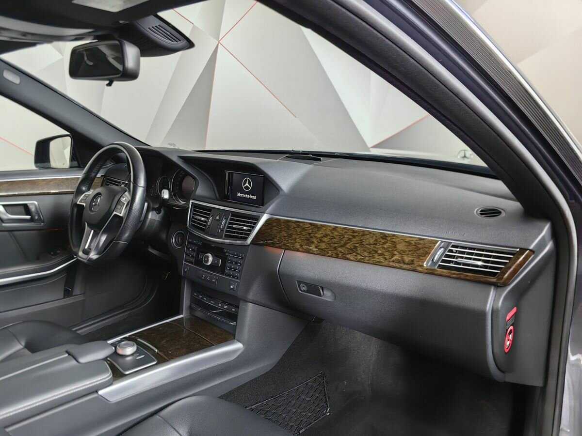 Купить Mercedes-Benz E-Класс с пробегом. Фото: #8