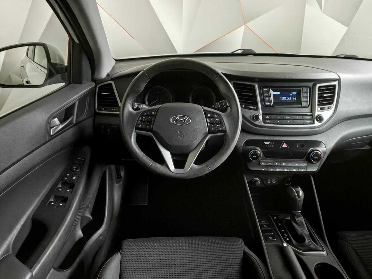 Купить Hyundai Tucson с пробегом. Фото: #14