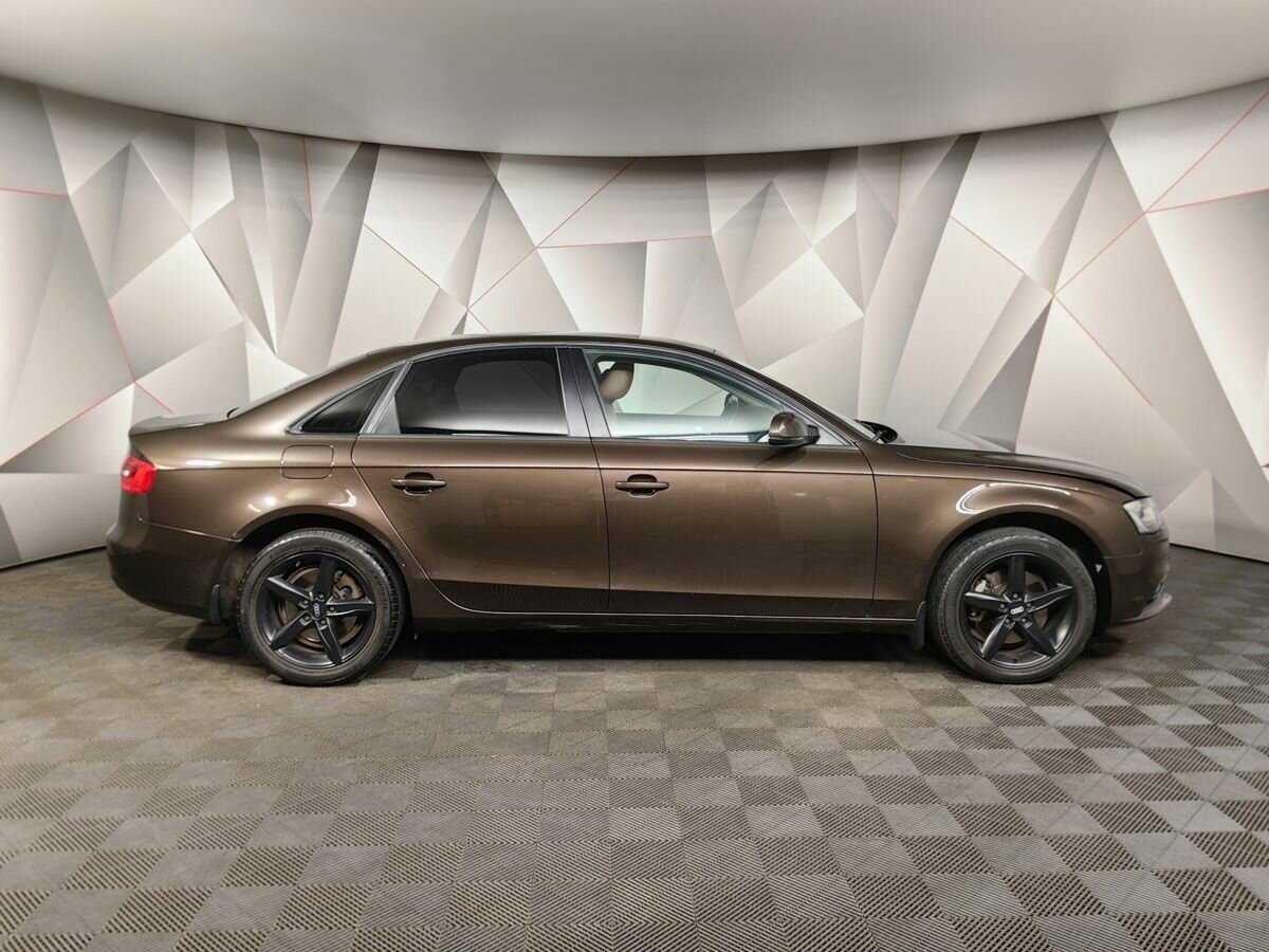 Купить Audi A4 с пробегом. Фото: #5