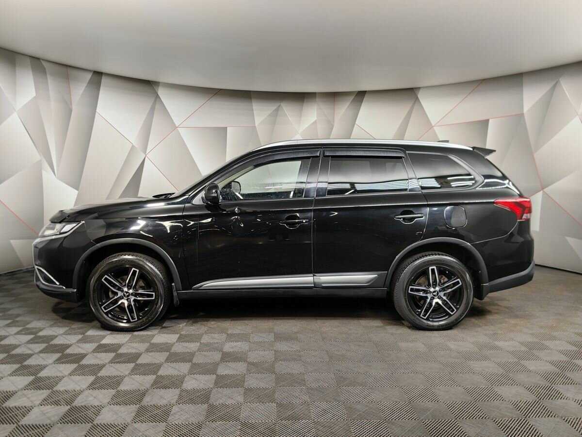 Купить Mitsubishi Outlander с пробегом. Фото: #4