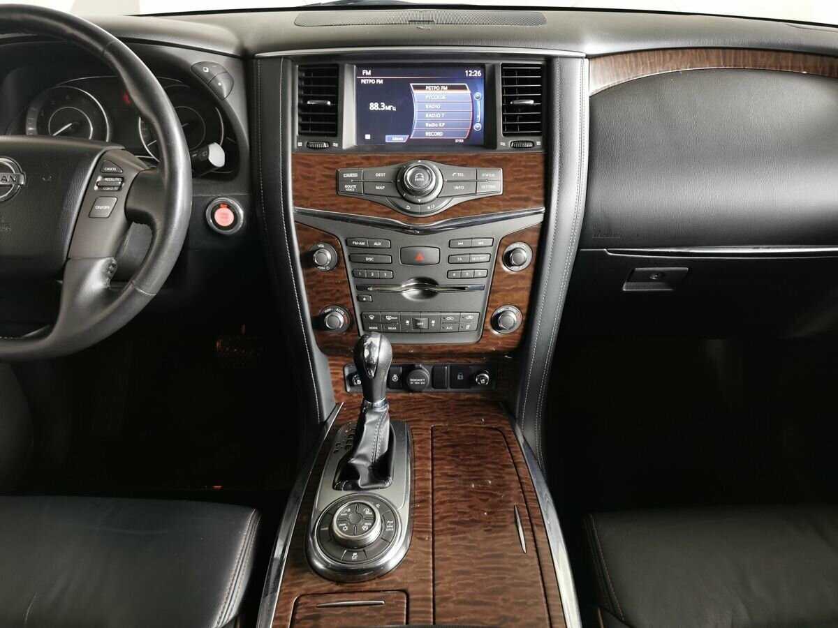 Купить Nissan Patrol с пробегом. Фото: #10