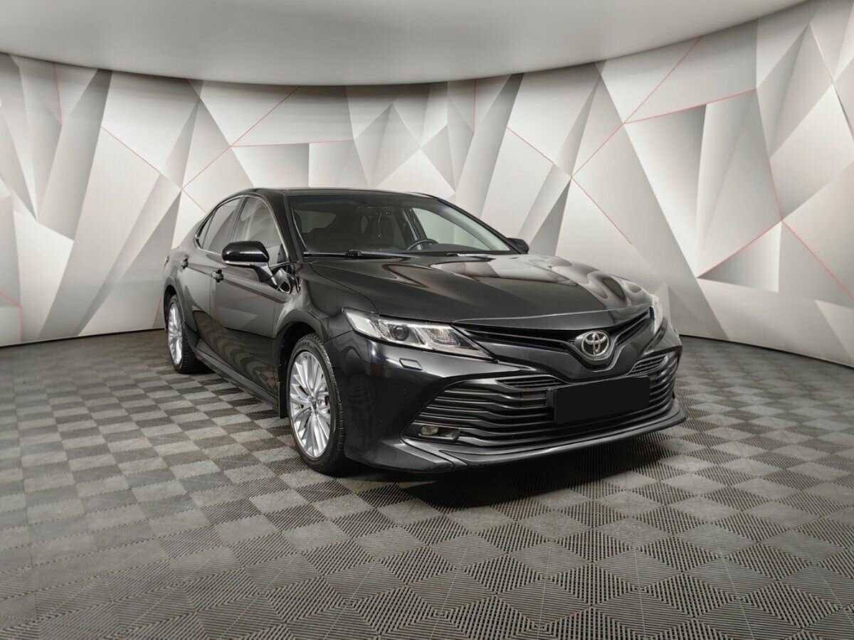 Купить Toyota Camry с пробегом. Фото: #2