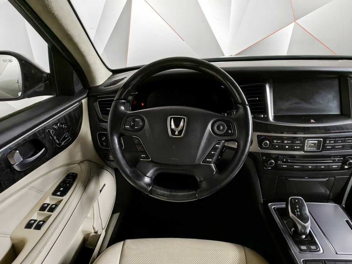 Купить Hyundai Equus с пробегом. Фото: #14