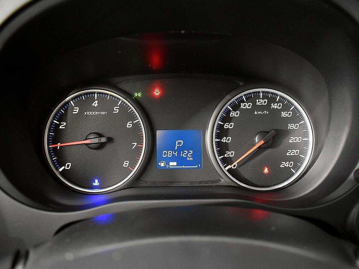 Купить Mitsubishi Outlander с пробегом. Фото: #11