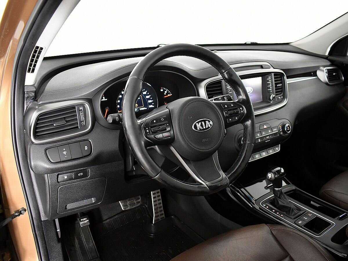 Купить Kia Sorento с пробегом. Фото: #6