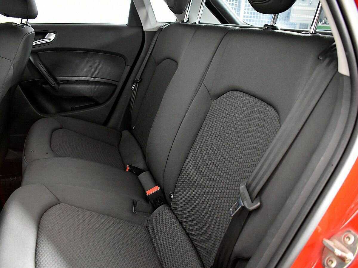 Купить Audi A1 с пробегом. Фото: #8