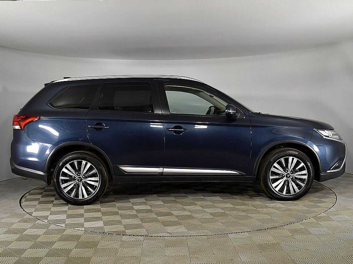 Купить Mitsubishi Outlander с пробегом. Фото: #4