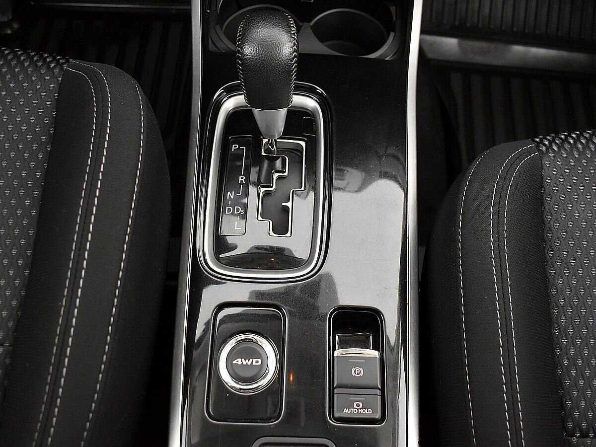 Купить Mitsubishi Outlander с пробегом. Фото: #15