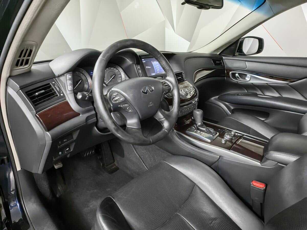 Купить Infiniti Q70 с пробегом. Фото: #13