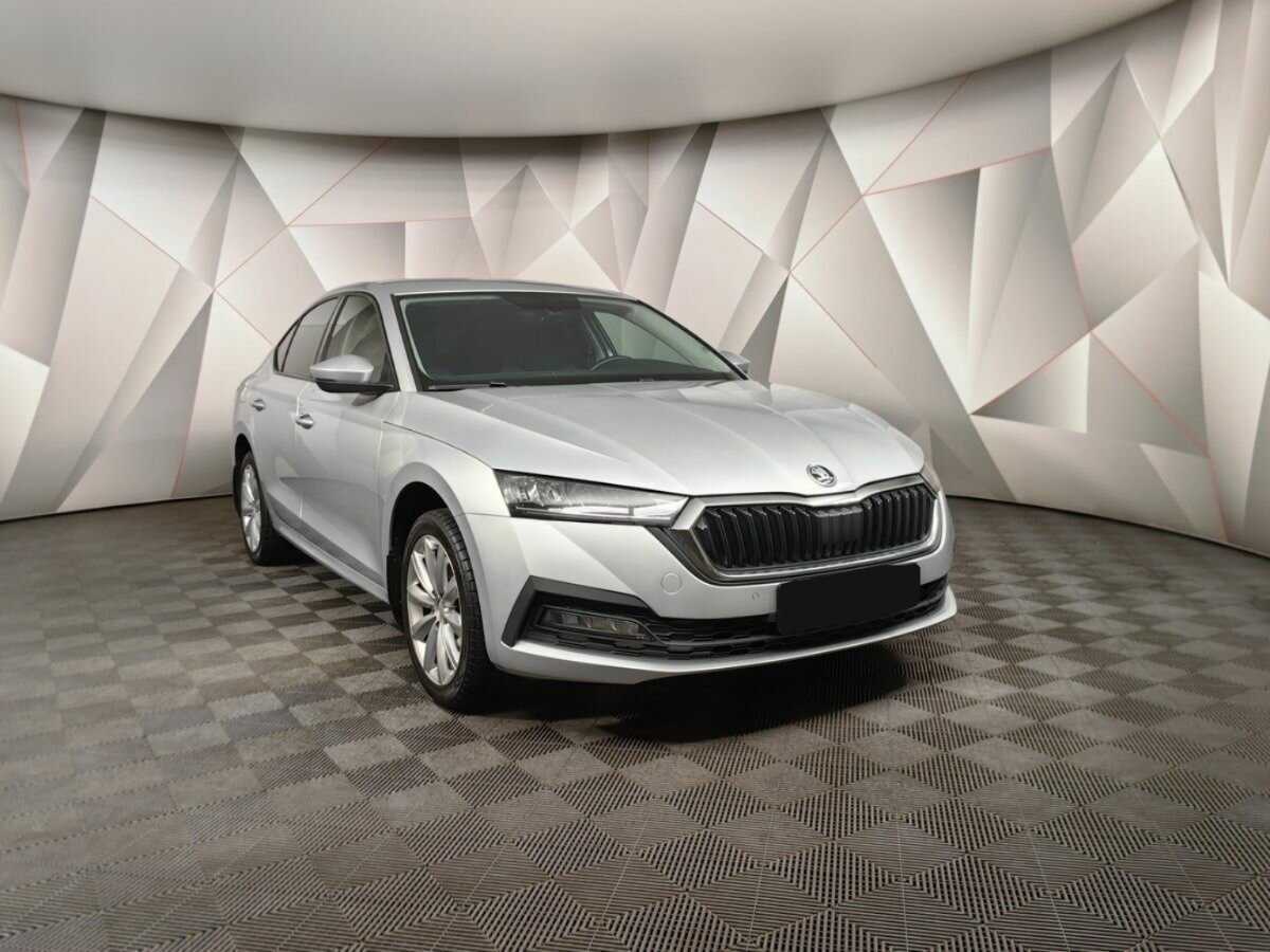 Купить Skoda Octavia с пробегом. Фото: #2