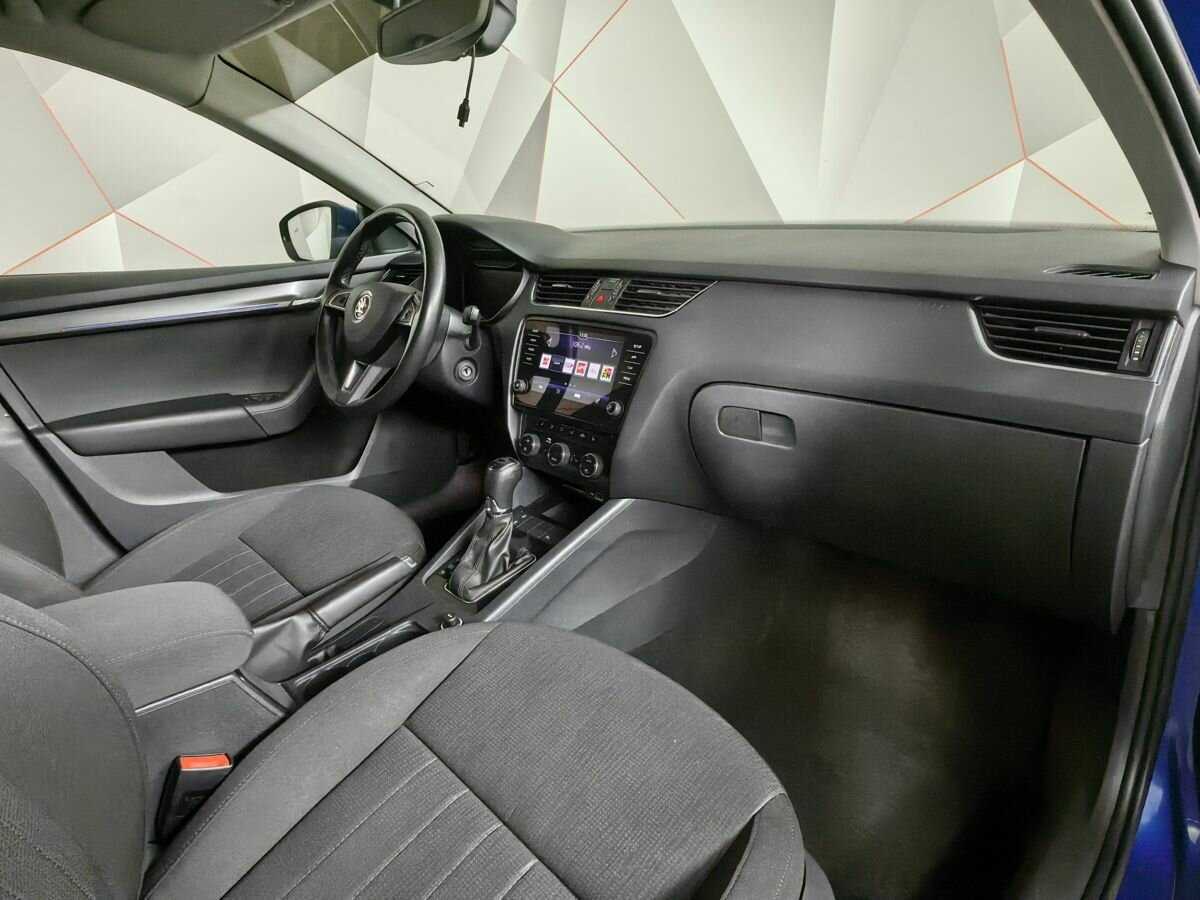 Купить Skoda Octavia с пробегом. Фото: #8
