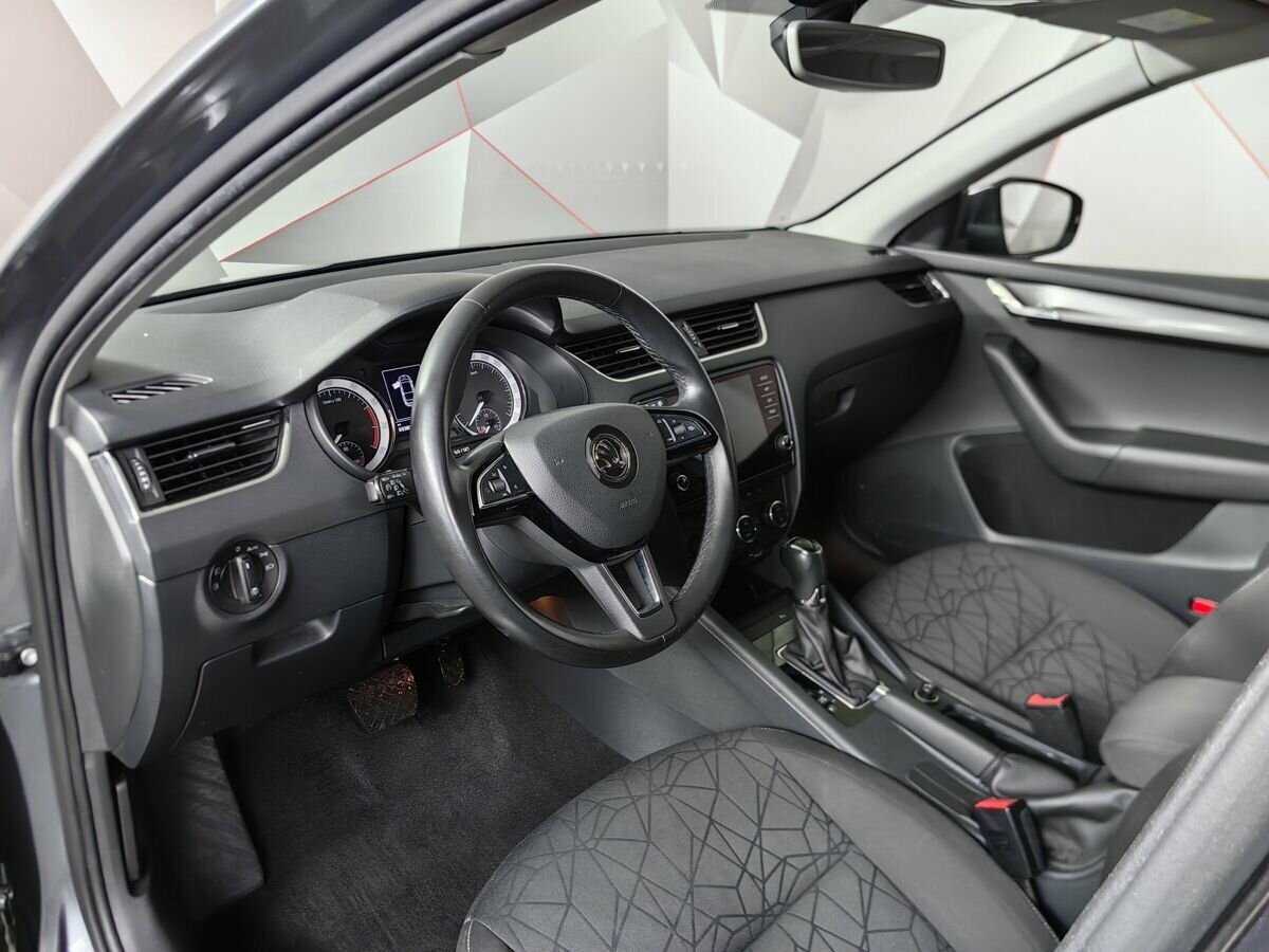 Купить Skoda Octavia с пробегом. Фото: #13