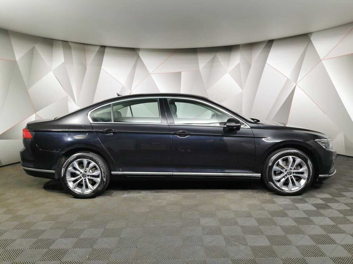 Купить Volkswagen Passat с пробегом. Фото: #5