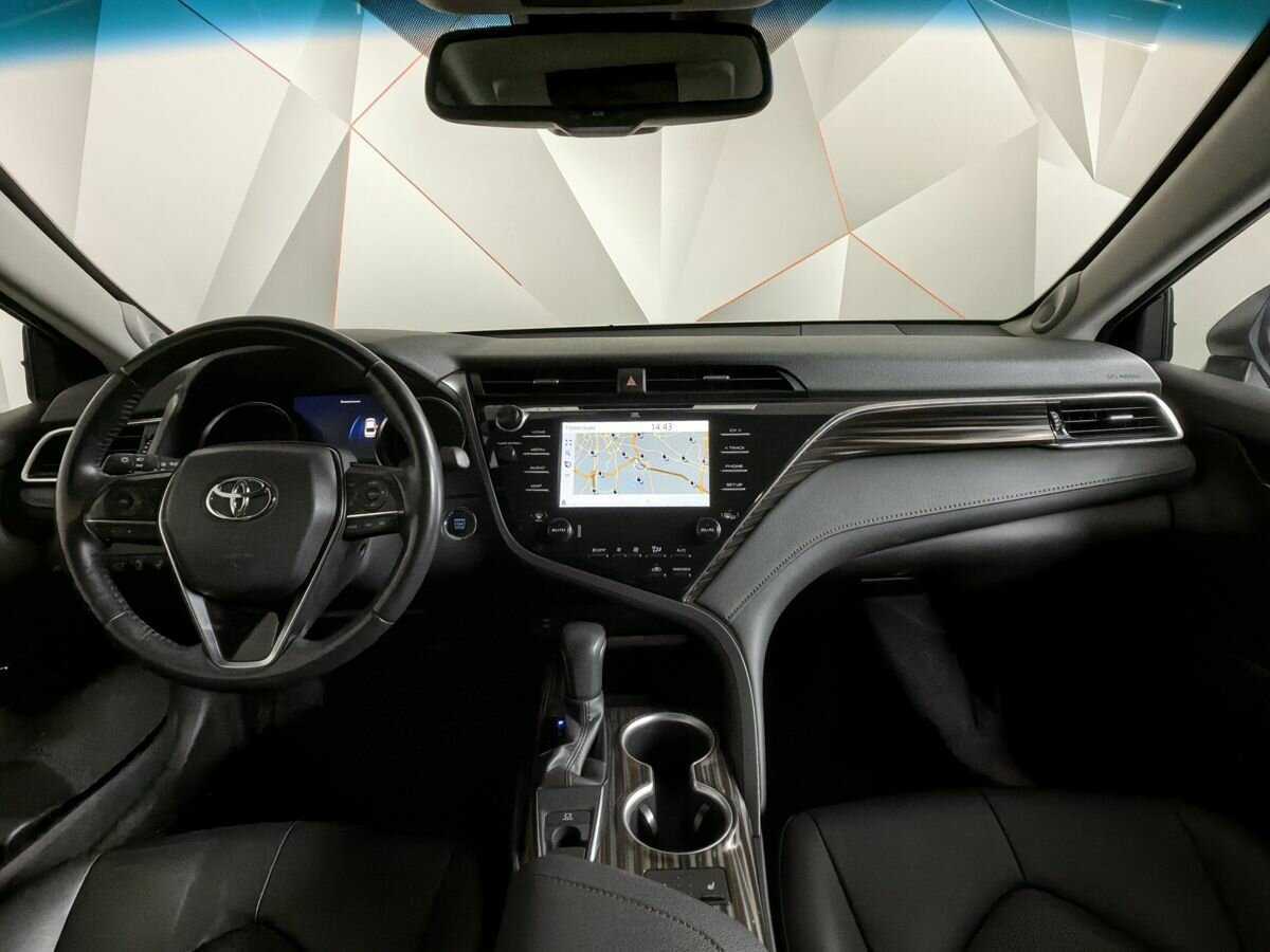 Купить Toyota Camry с пробегом. Фото: #9