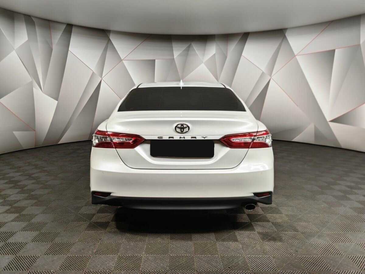 Купить Toyota Camry с пробегом. Фото: #7