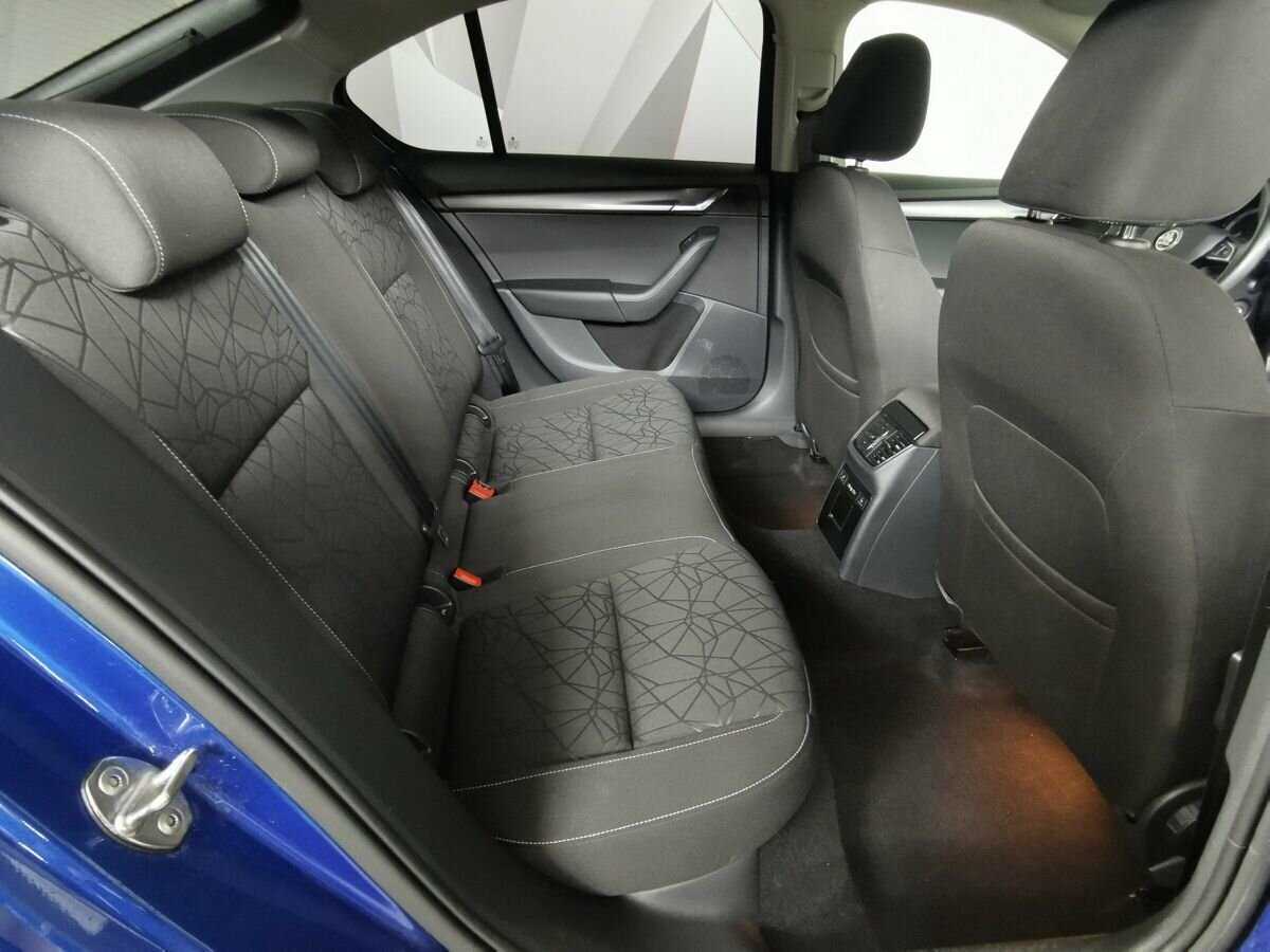 Купить Skoda Octavia с пробегом. Фото: #11