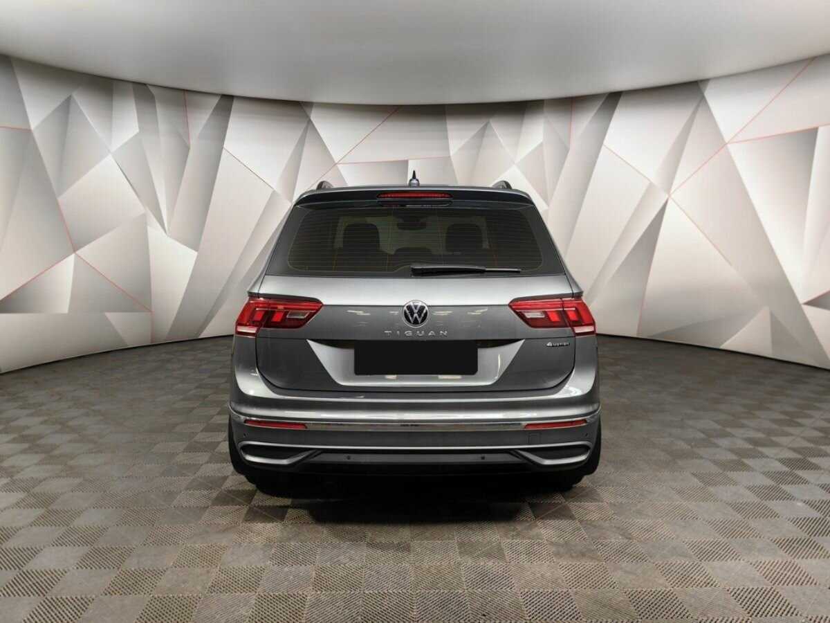 Купить Volkswagen Tiguan с пробегом. Фото: #7
