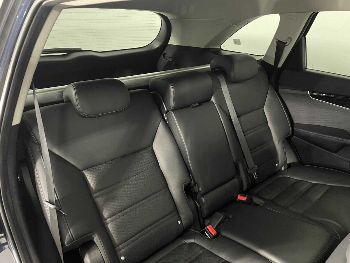 Купить Kia Sorento с пробегом. Фото: #14