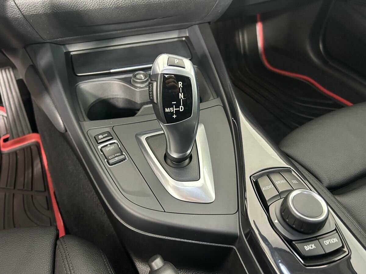 Купить BMW 1 серии с пробегом. Фото: #12