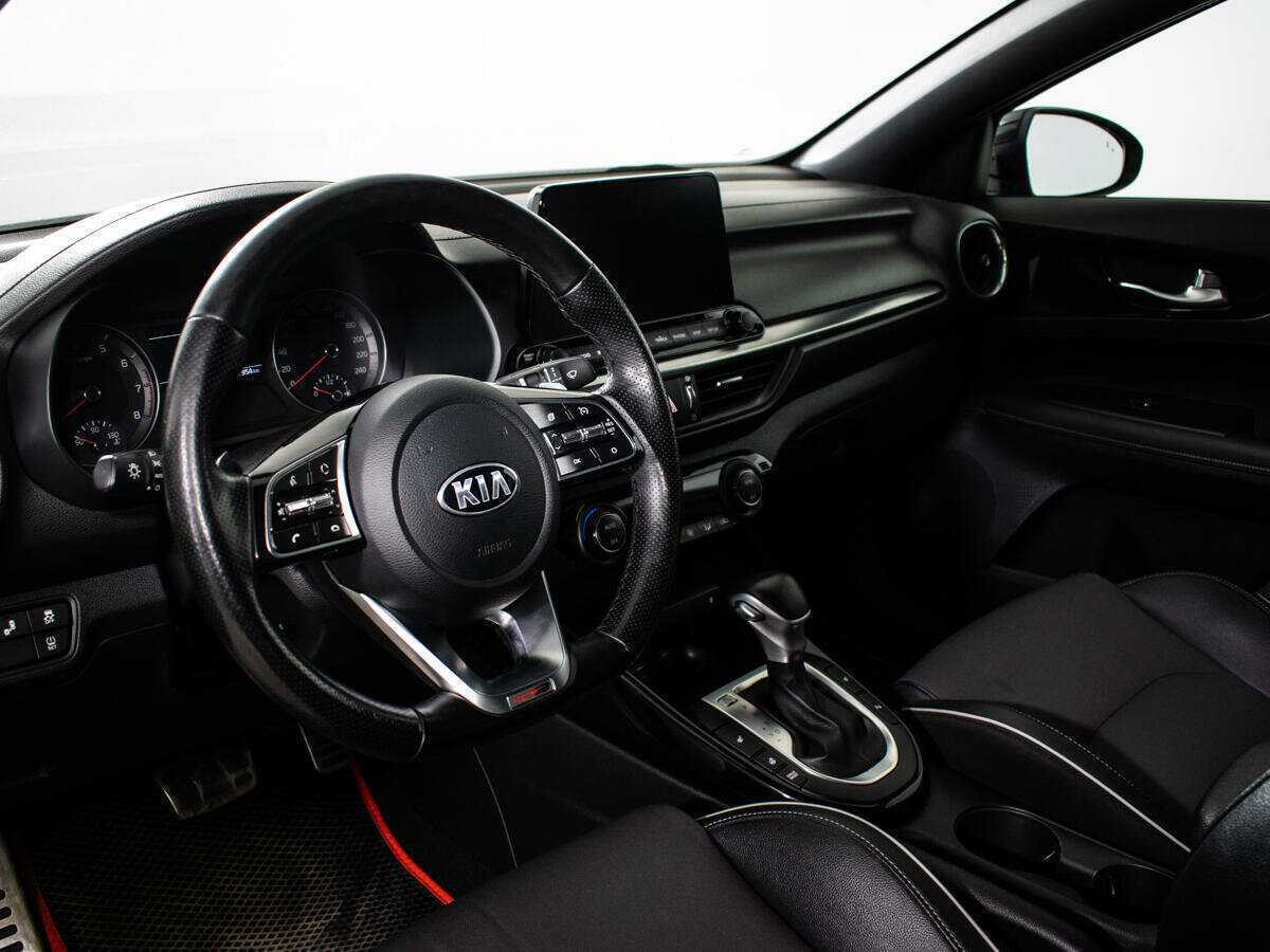 Купить Kia Cerato с пробегом. Фото: #12