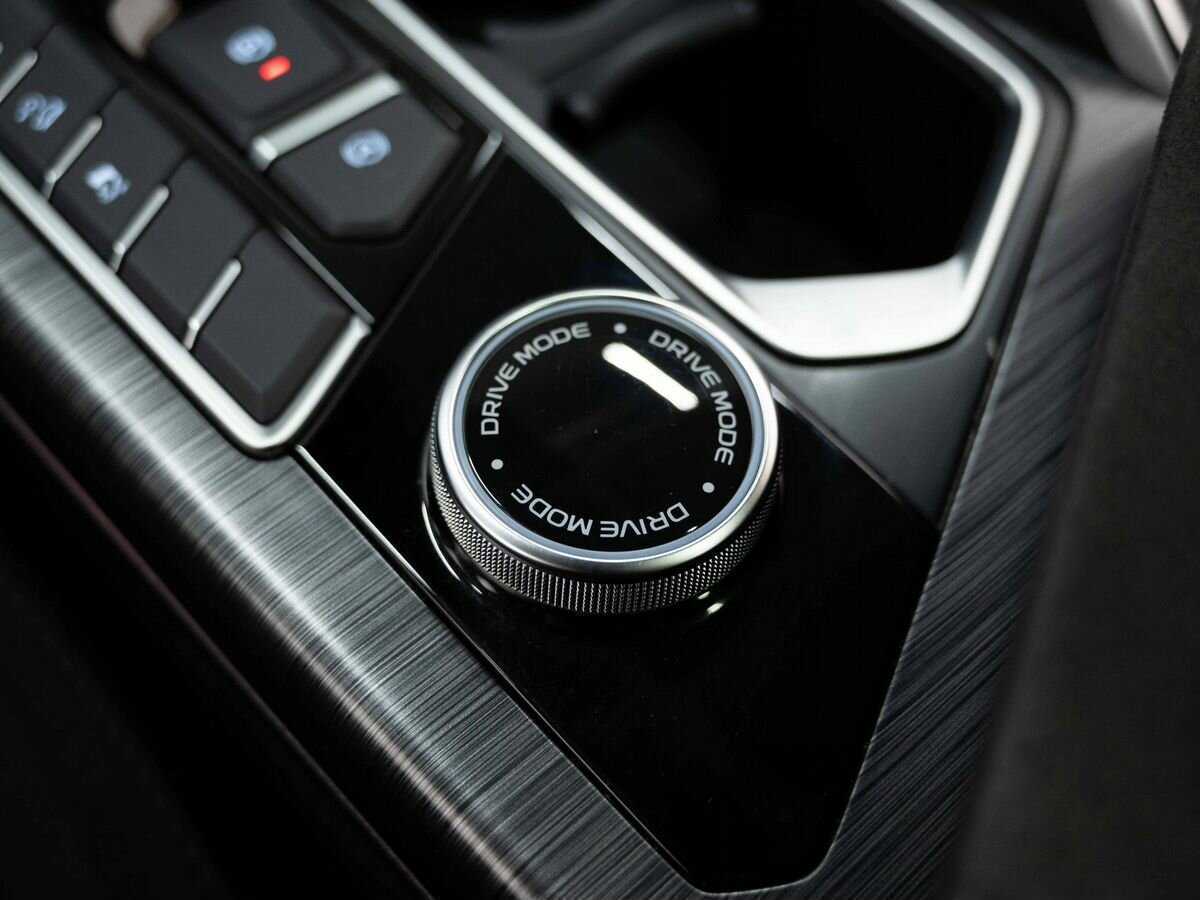 Купить Geely Tugella с пробегом. Фото: #27