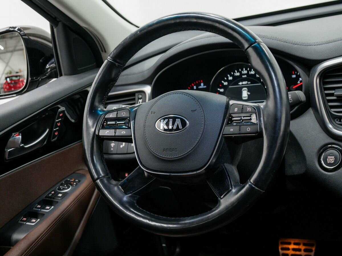 Купить Kia Sorento с пробегом. Фото: #10