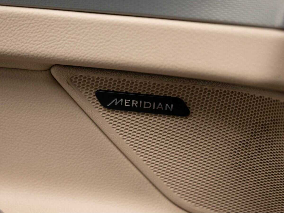 Купить Jaguar XF с пробегом. Фото: #25