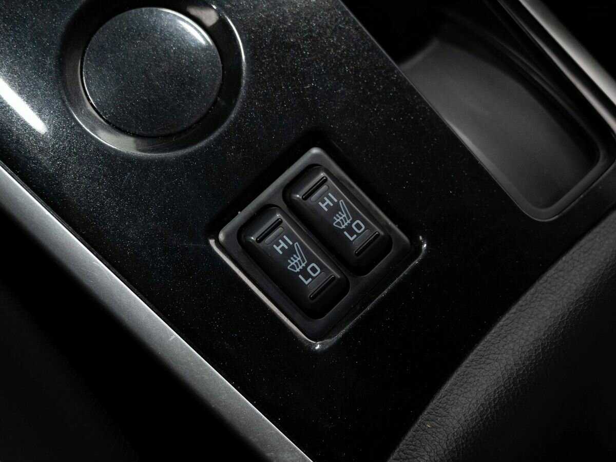 Купить Mitsubishi Outlander с пробегом. Фото: #18