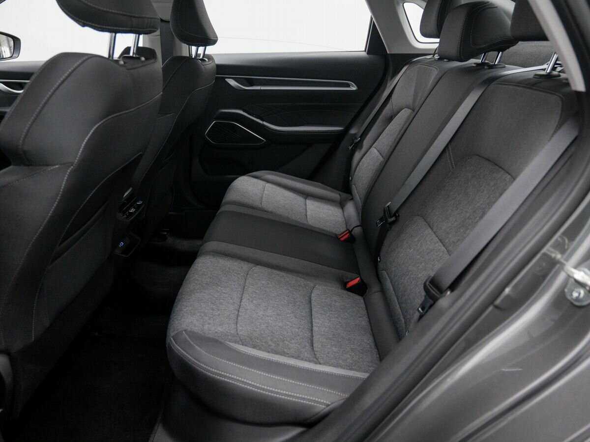 Купить Geely Emgrand с пробегом. Фото: #11