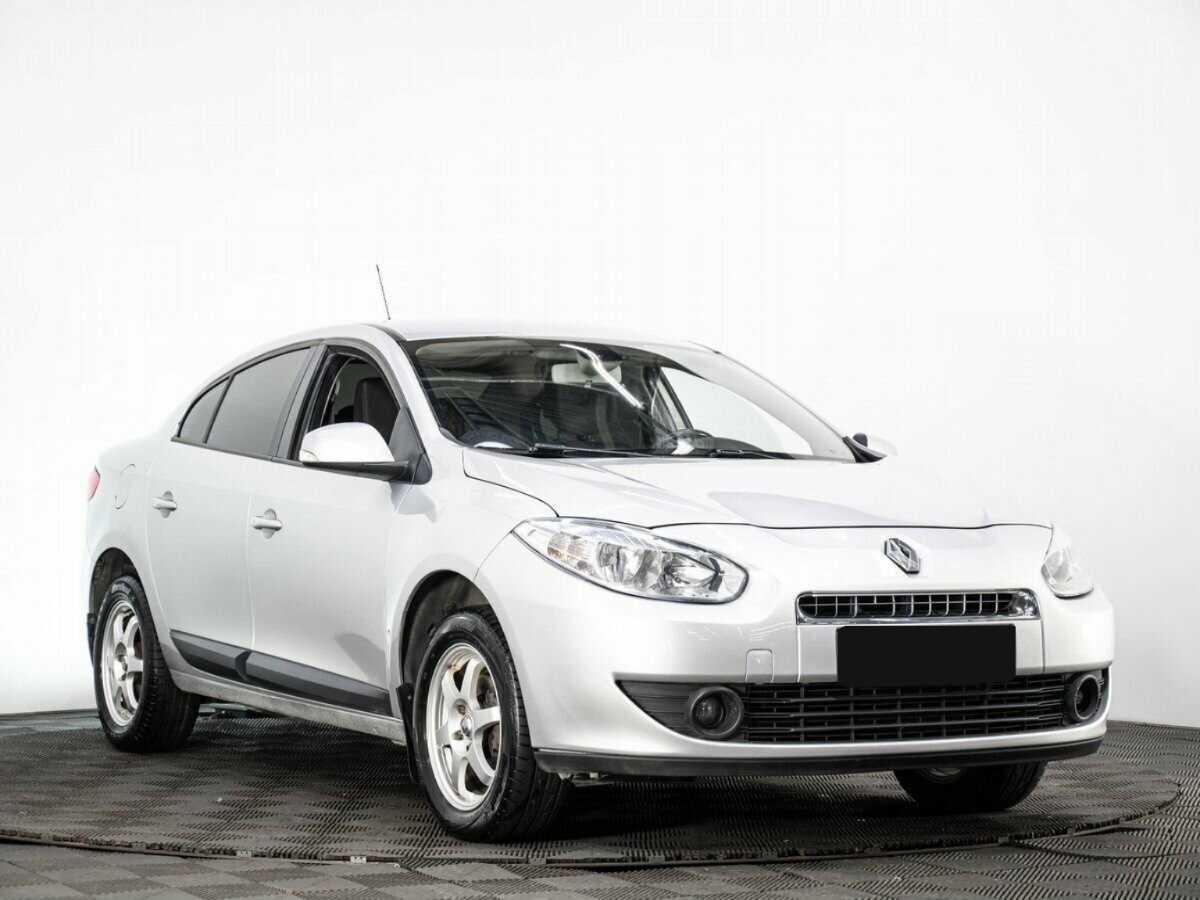 Купить Renault Fluence с пробегом. Фото: #2