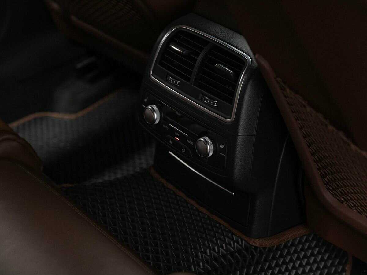 Купить Audi A6 с пробегом. Фото: #10