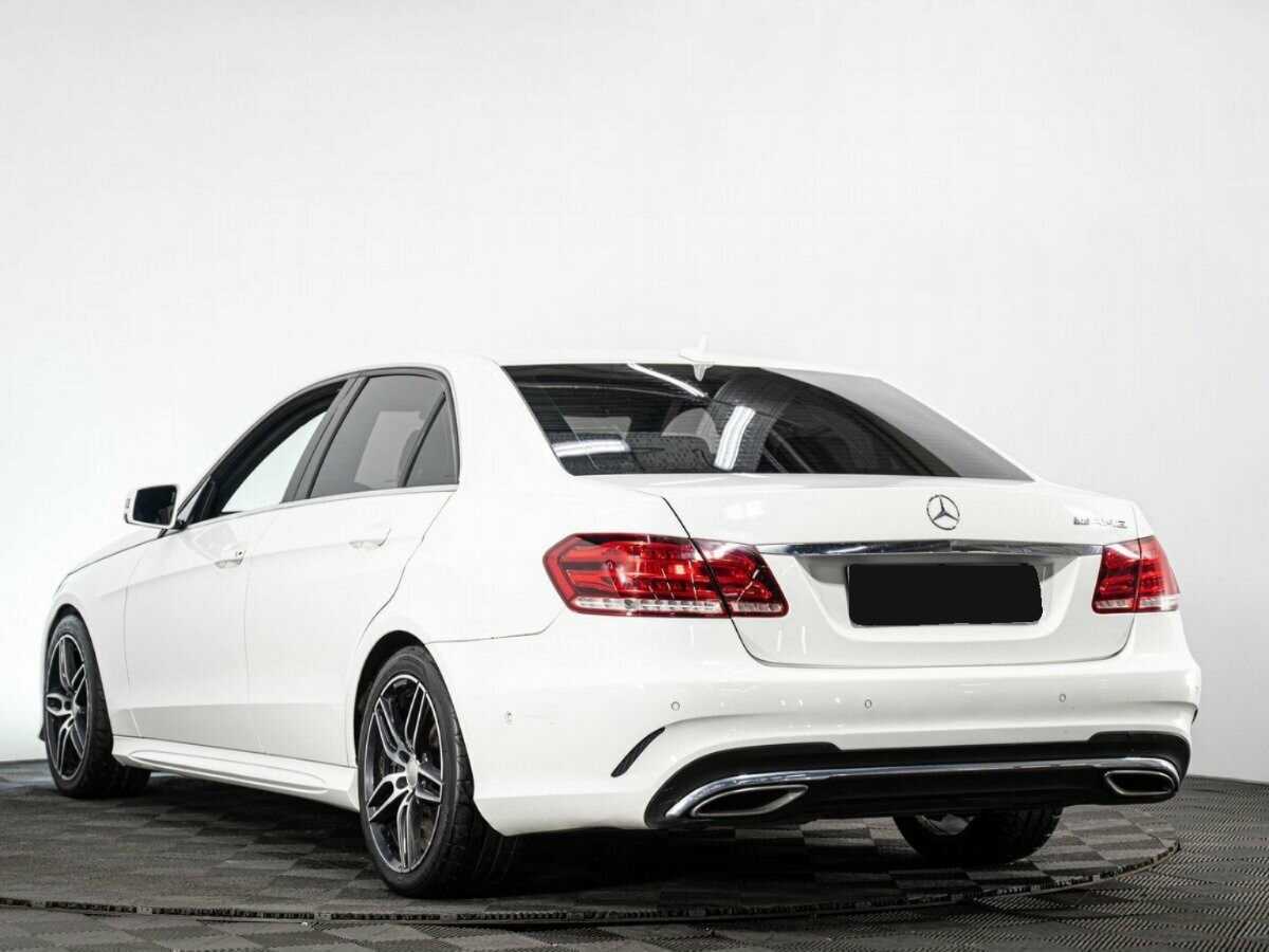 Купить Mercedes-Benz E-Класс с пробегом. Фото: #3