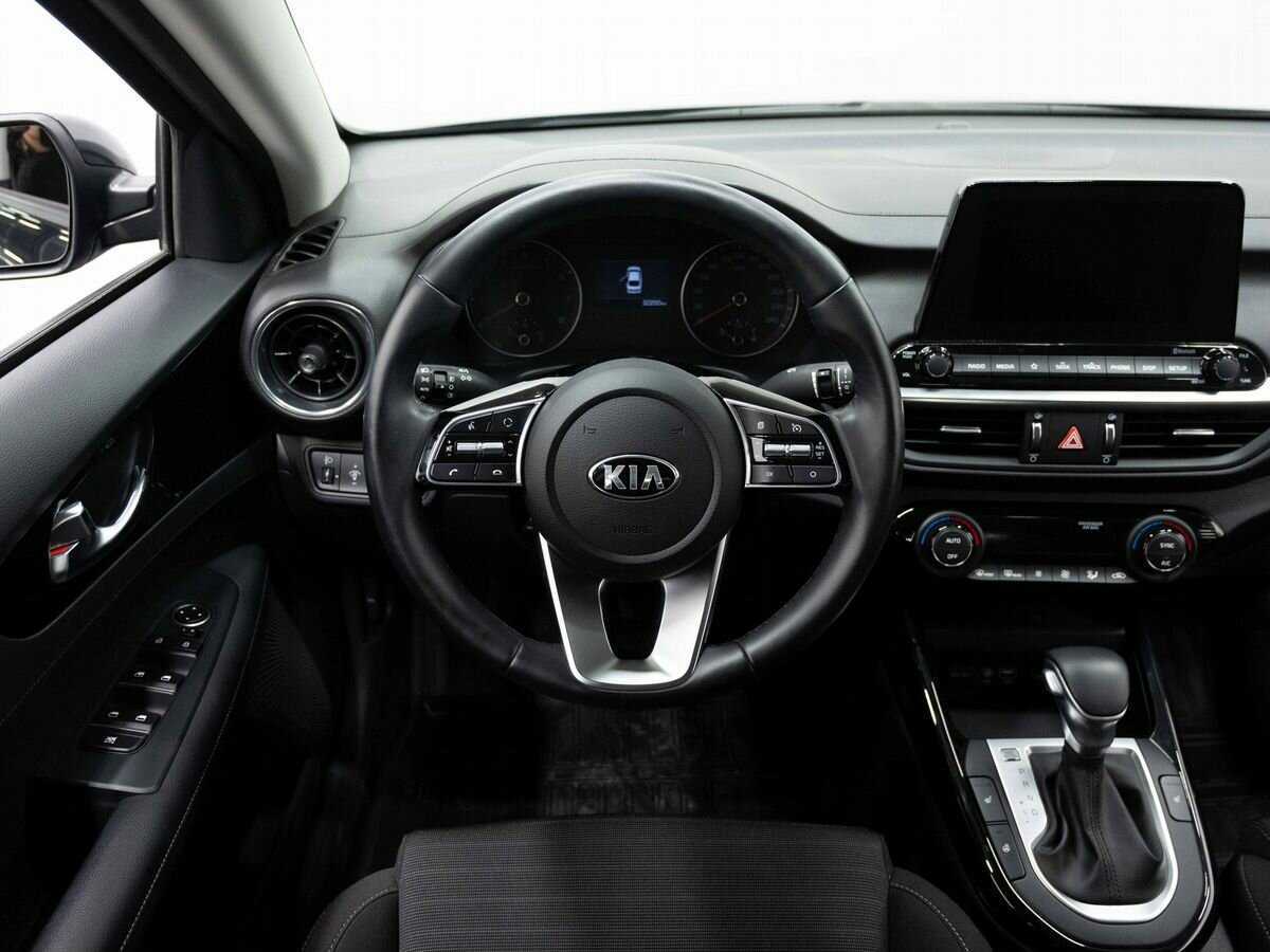 Купить Kia Cerato с пробегом. Фото: #13