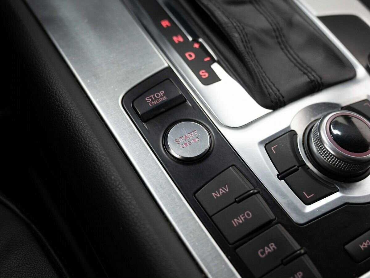 Купить Audi Q7 с пробегом. Фото: #24