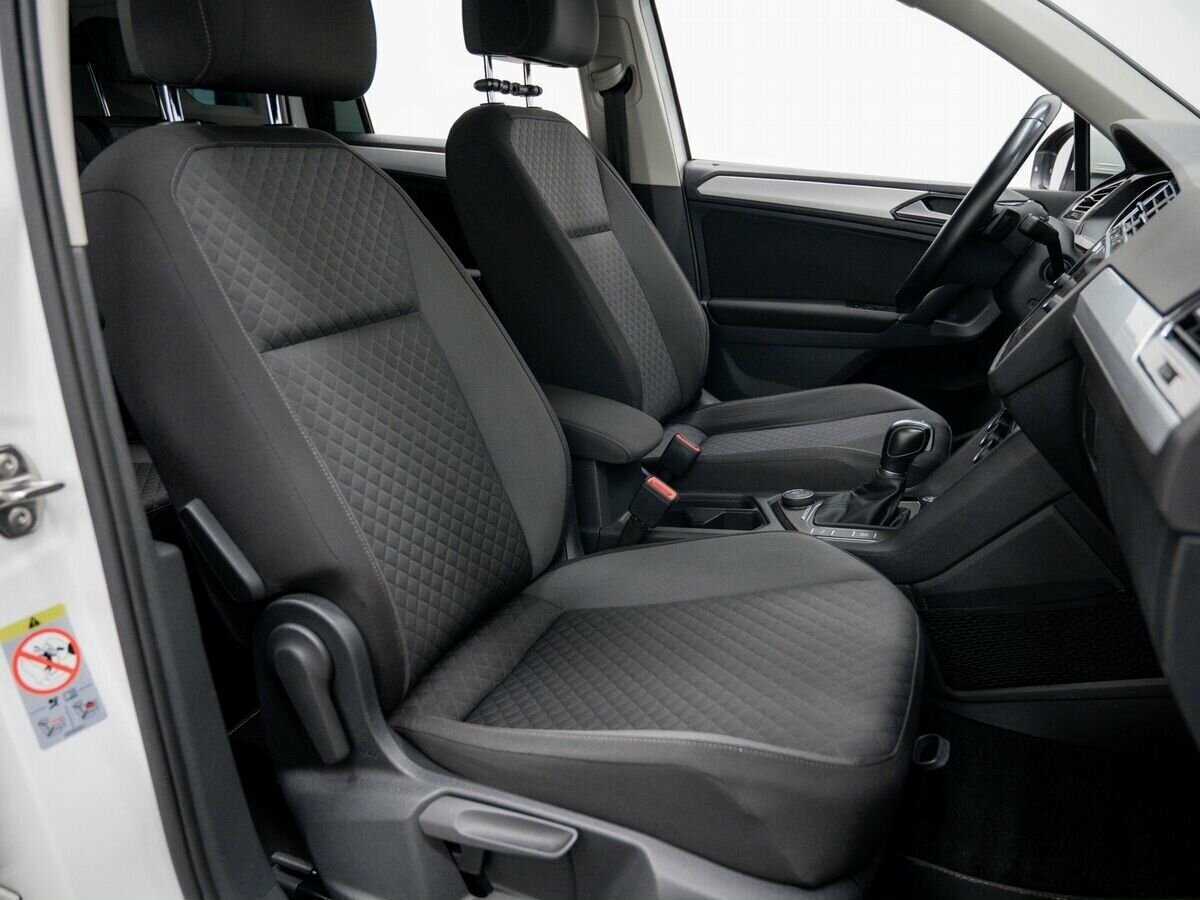 Купить Volkswagen Tiguan с пробегом. Фото: #7