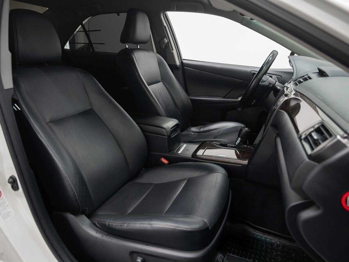 Купить Toyota Camry с пробегом. Фото: #11