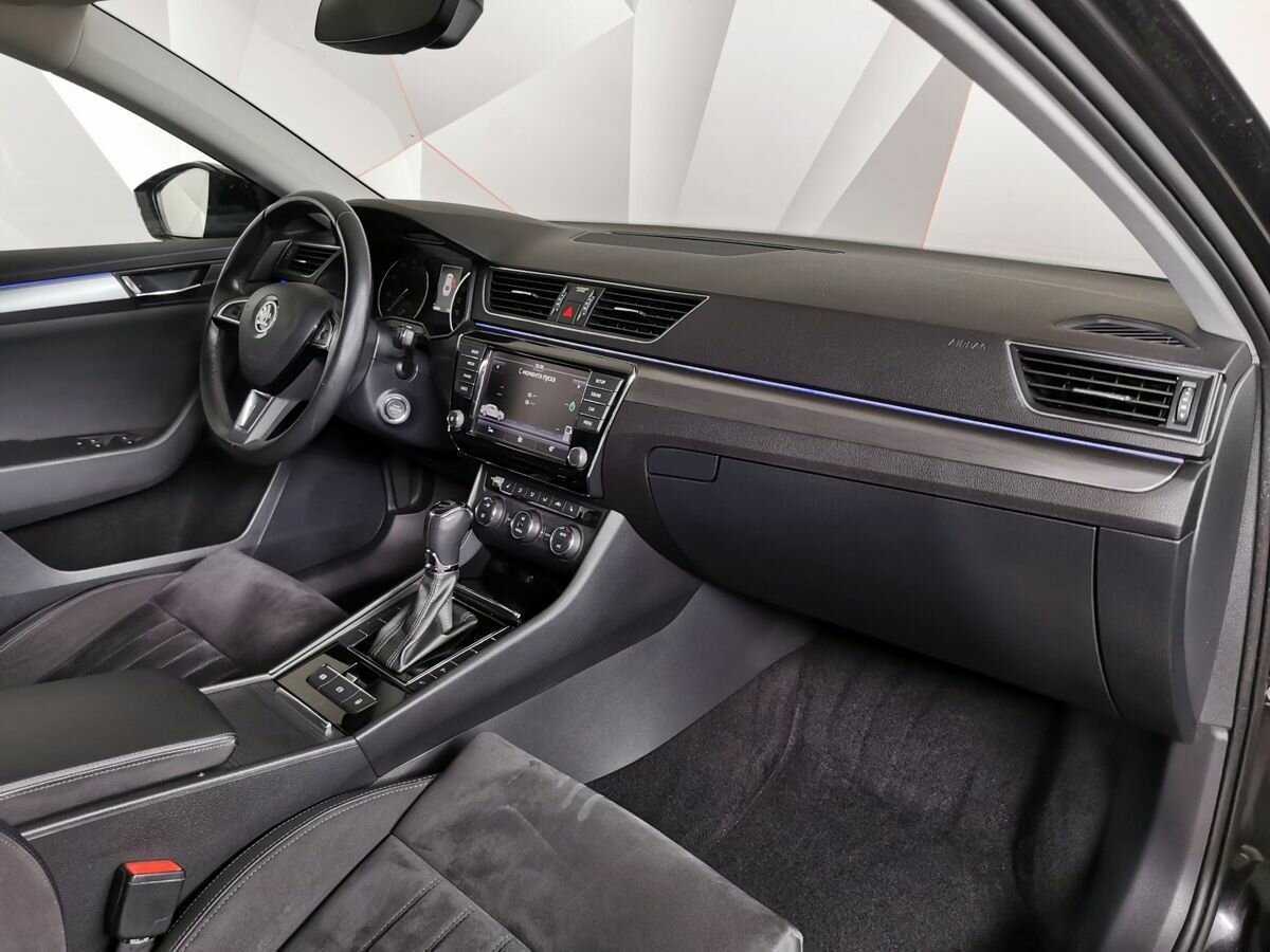 Купить Skoda Superb с пробегом. Фото: #8