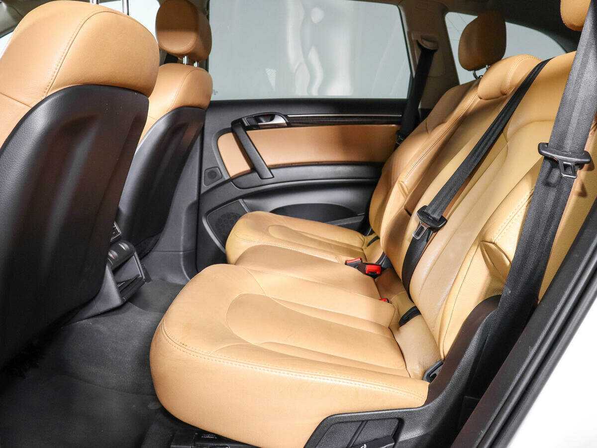 Купить Audi Q7 с пробегом. Фото: #9