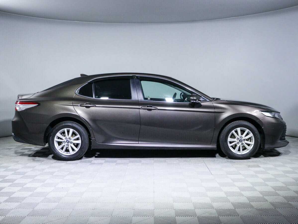 Купить Toyota Camry с пробегом. Фото: #3