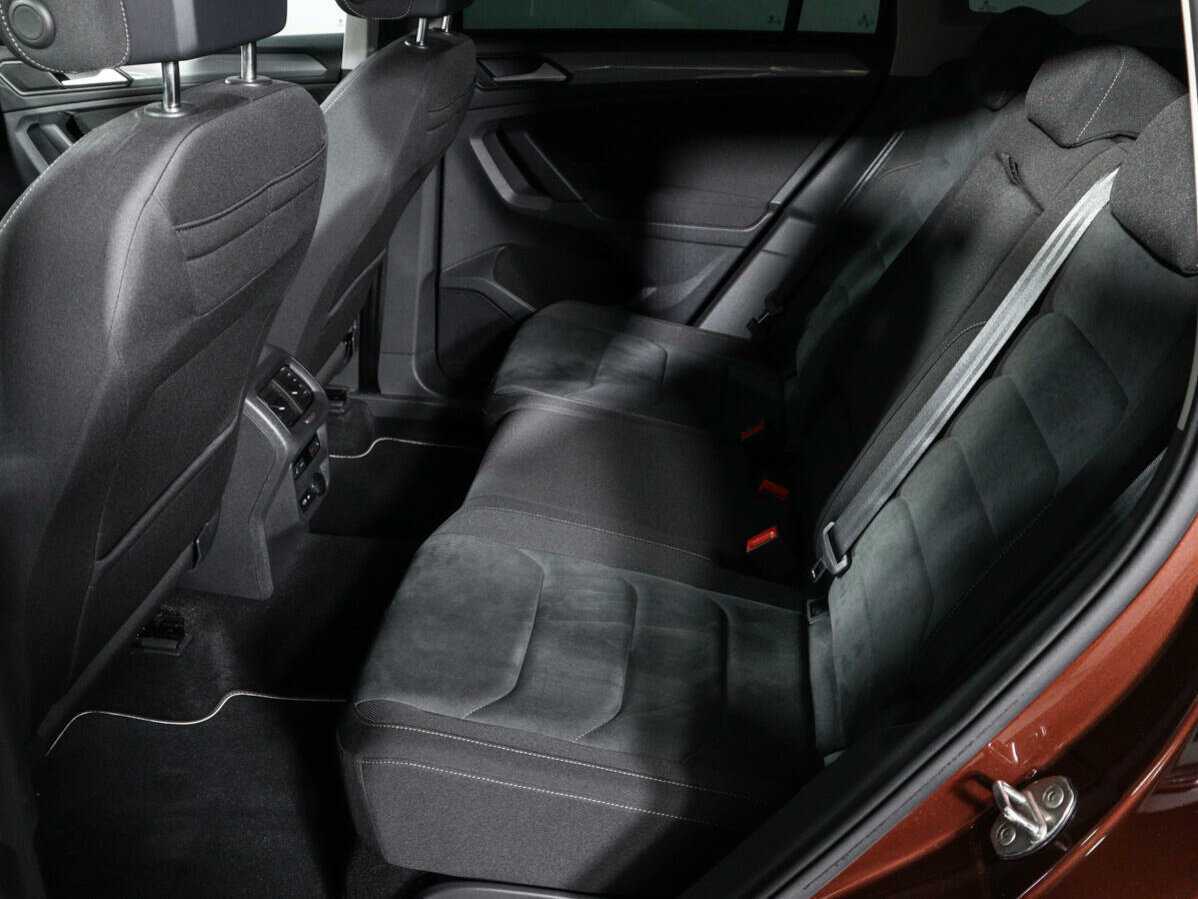Купить Volkswagen Tiguan с пробегом. Фото: #7