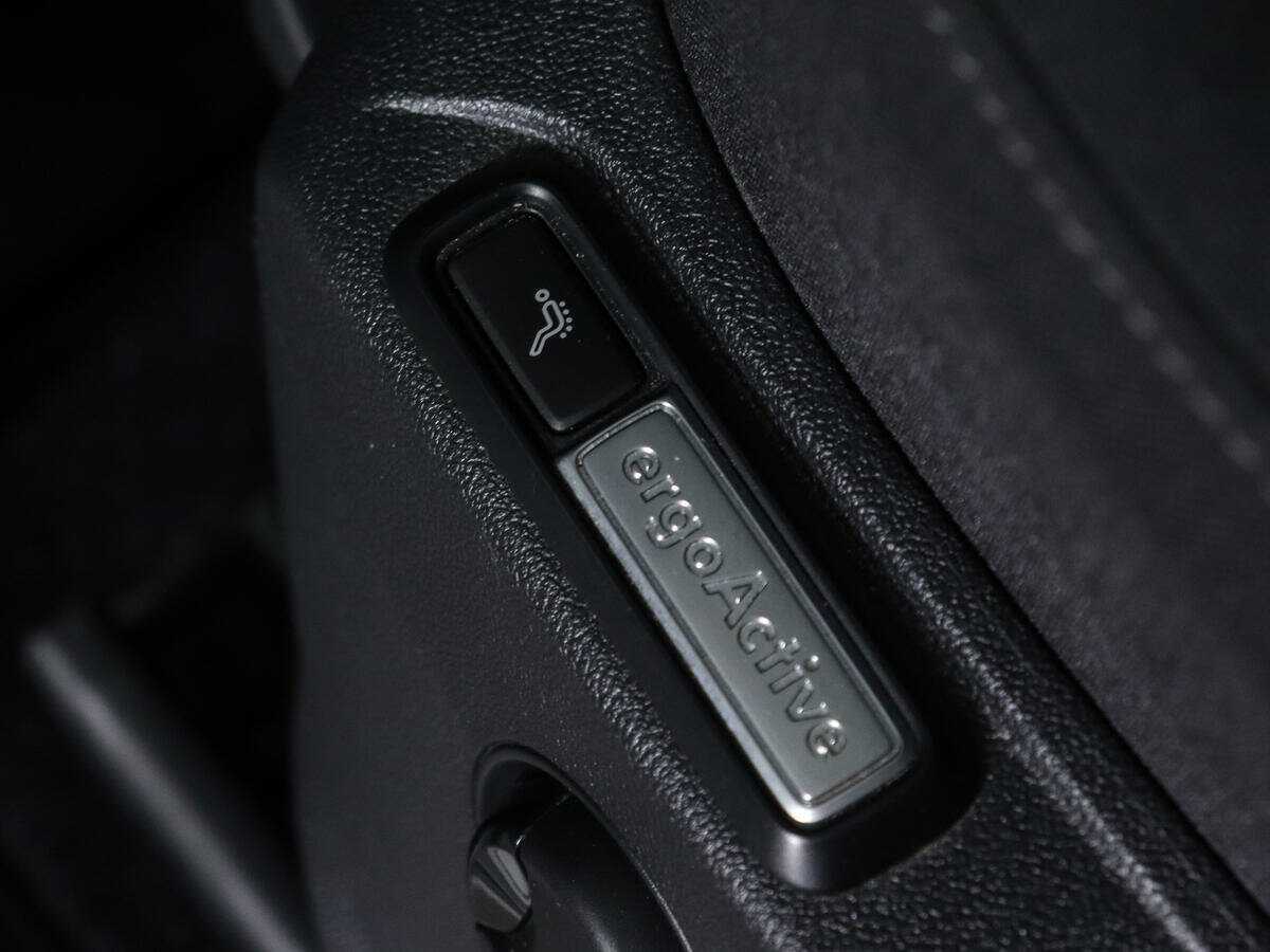 Купить Volkswagen Tiguan с пробегом. Фото: #19