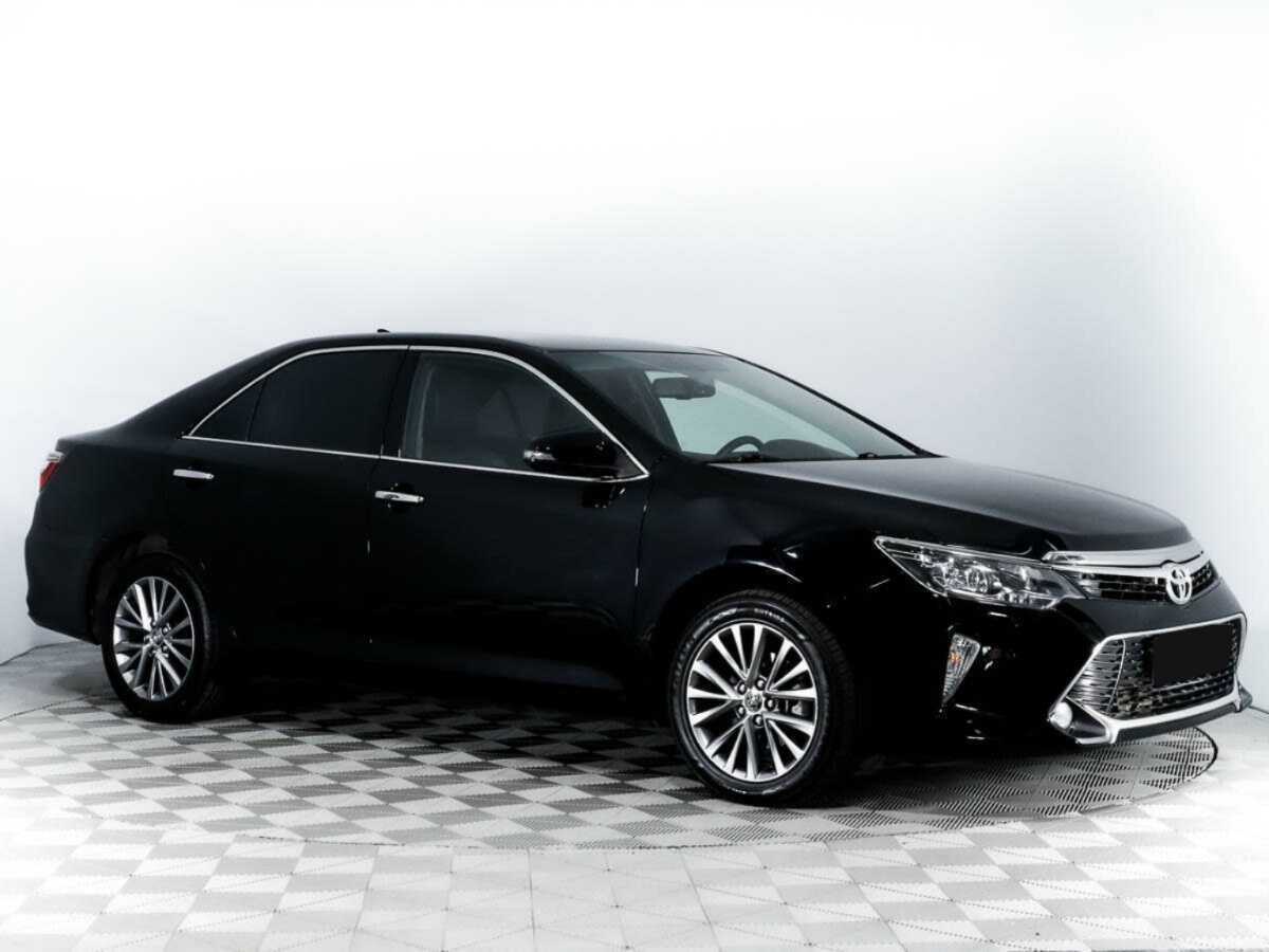 Купить Toyota Camry с пробегом. Фото: #2