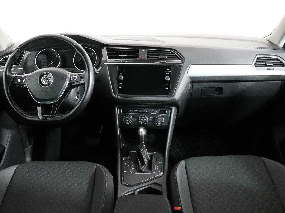 Купить Volkswagen Tiguan с пробегом. Фото: #9