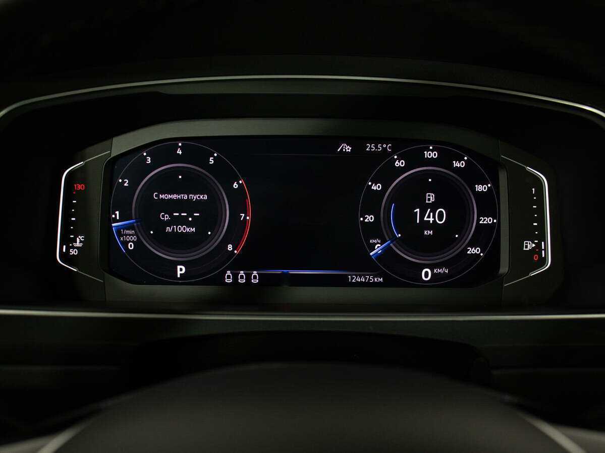 Купить Volkswagen Tiguan с пробегом. Фото: #11